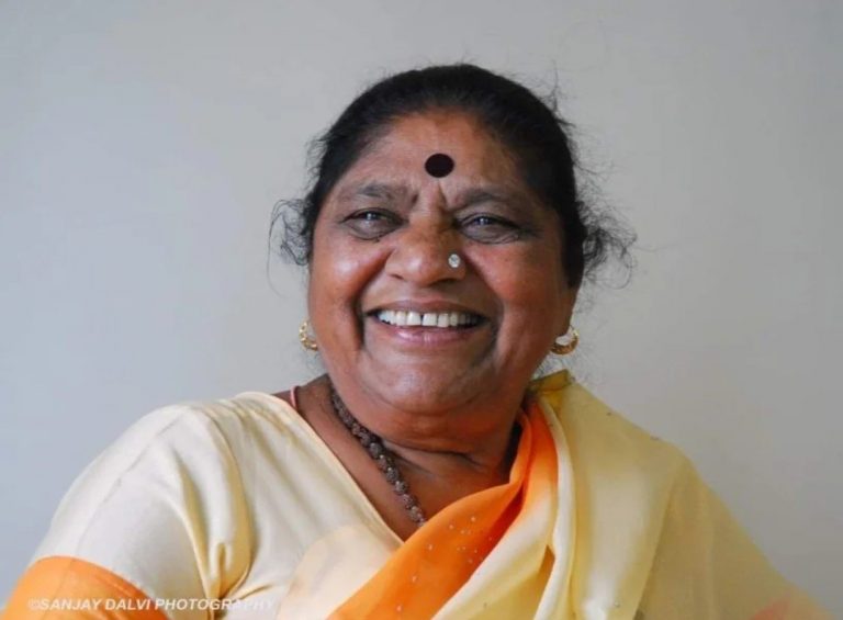 ज्येष्ठ तमाशा कलावंत कांताबाई सातारकर यांचे निधन