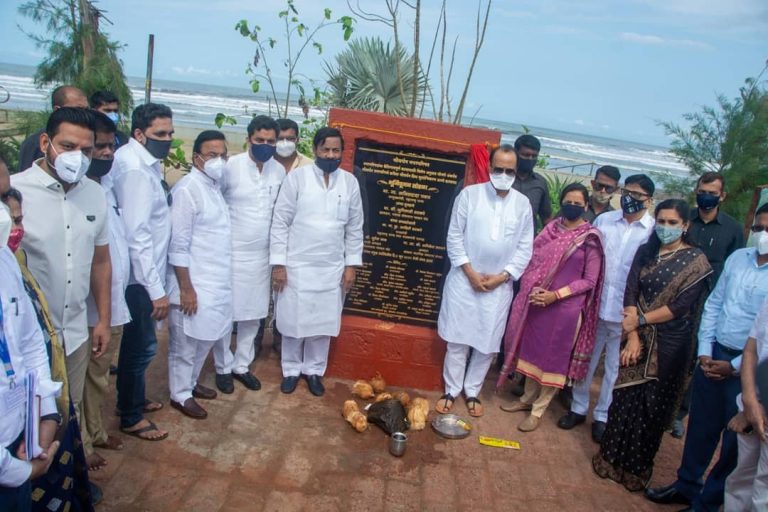 कोकणातील विकासकामांना भरघोस निधी उपलब्ध करून देऊ – उपमुख्यमंत्री अजित पवार