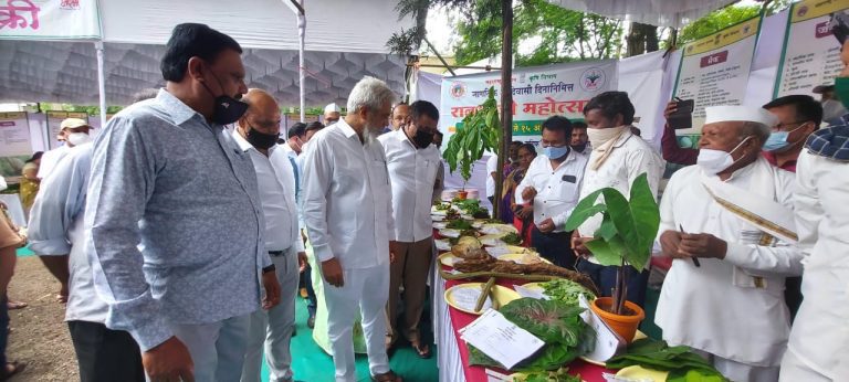 जागतिक बाजारपेठेत शेतमालाच्या निर्यातवाढीसाठी राज्यस्तरावर प्रयत्न करणार – कृषि मंत्री दादाजी भुसे
