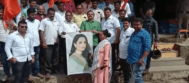 कुडाळात शिवसेनेकडून कंगना राणावतचा निषेध!
