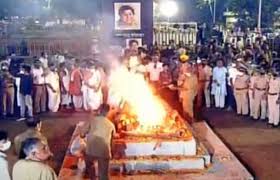 गानसम्राज्ञी लता मंगेशकर अनंतात विलीन