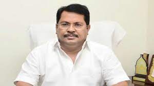 मदत व पुनर्वसन मंत्री विजय वडेट्टीवार मदत-व-पुनर्वसन-मंत्री-विजय-वडेट्टीवार