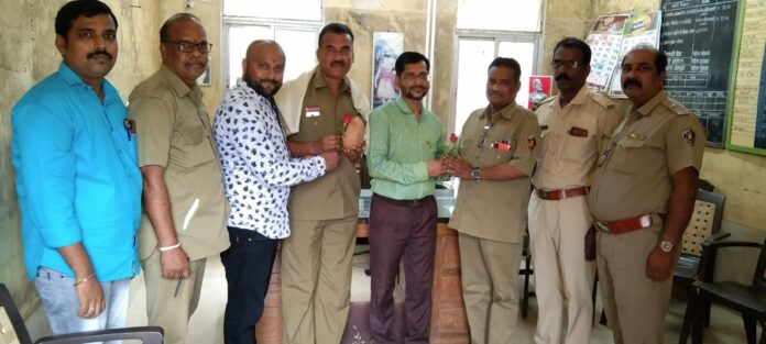 लांजा एसटी आगारातील चालक वाहक यांचा प्रामाणिकपणा