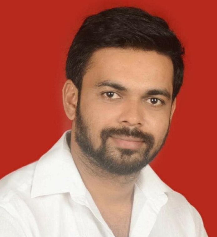 युवा सेनेचे तालुका प्रमुख मदन राणे युवा सेनेचे तालुका प्रमुख मदन राणे