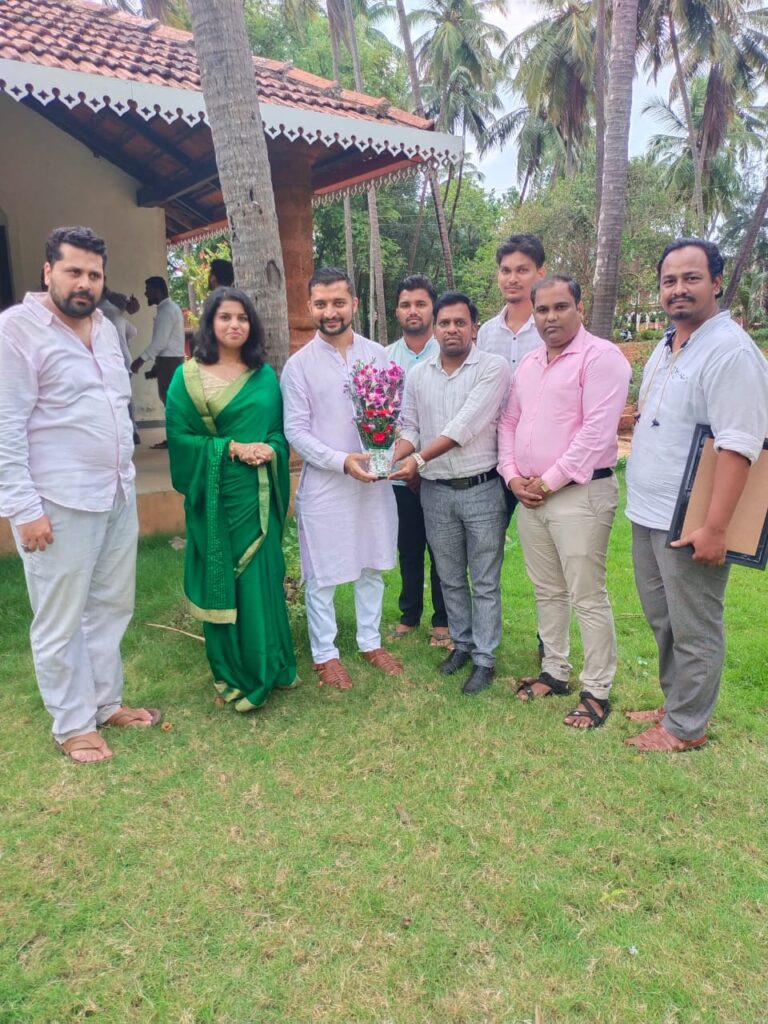 सिंधुदुर्ग: यूथ फाउंडेशनकडून लखमराजेना वाढदिवसाच्या शुभेच्छा