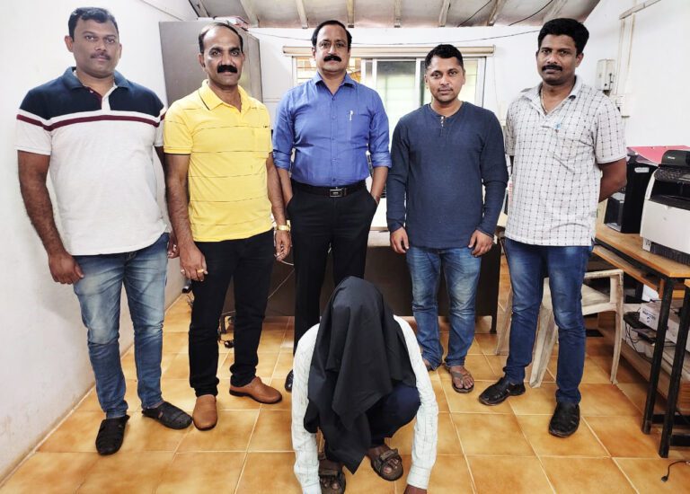 सिंधुदुर्ग: महिलांची फेसबुक अकाउंट हॅक त्यांना लुबाडणारा लातूर येथील अजय मुंडे गजाआड : वेंगुर्ले पोलिसांची यशस्वी कारवाई