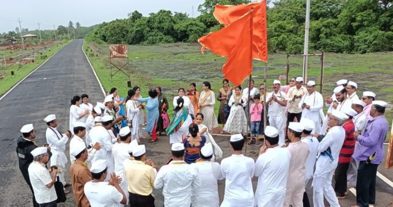 सिंधुदुर्ग: वेंगुर्ला ते कालवीबंदर वारीस भाविकांचा उत्स्फूर्त प्रतिसाद