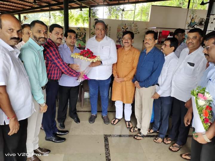 सिंधुदुर्ग: ॲड.आशिष शेलार व आमदार नितेश राणे यांचे जिल्ह्यातील भाजपा पदाधिकाऱ्यांनी केले स्वागत