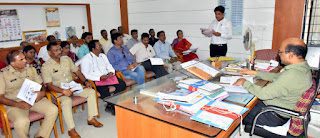 2727 ‘बेटी बचाओ बेटी पढाओ’ या कार्यक्रमाअंतर्गत कायद्याची माहिती पुस्तिका सर्व शासकीय रुग्णालयात ठेवण्याच्या सूचना