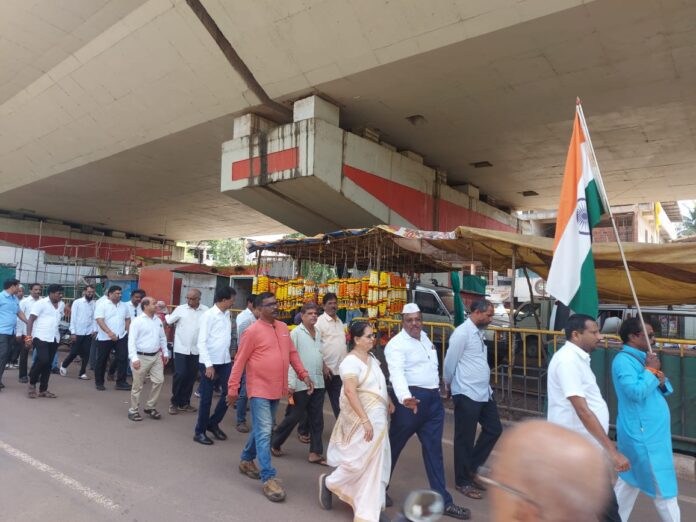सिंधुदुर्गात कणकवलीतून संविधान बचाव पदयात्रेचा शुभारंभ