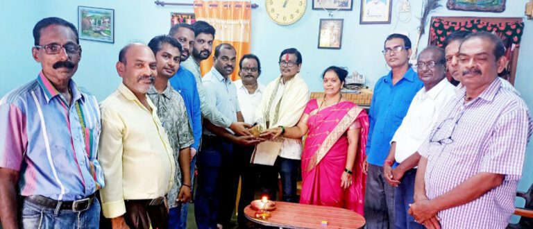 शिक्षक दिनी निवृत्त शिक्षकांचा सन्मान