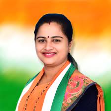 आमदार प्रतिभाताई धानोरक शाळा बंदची कारवाही तत्काळ थांबवा .शिंदे गटाकडे आमदार प्रतिभाताई धानोरकर यांची मागणी