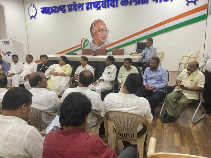 महाराष्ट्रद्रोही हल्लाबोल' महामोर्चासाठी मुंबई राष्ट्रवादी सज्ज