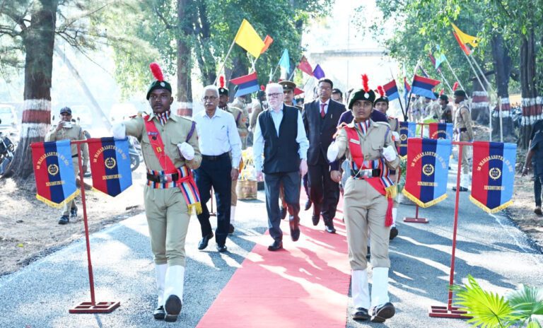 खर्डेकर महाविद्यालयाच्या कामाकाजाबाबत नॅक समितीकडून समाधान