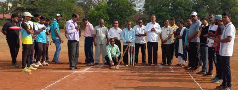 ‘वेंगुर्ला भंडारी चषक २०२३‘चे उद्घाटन अॅड.श्याम गोडकर यांच्या हस्ते झाले.