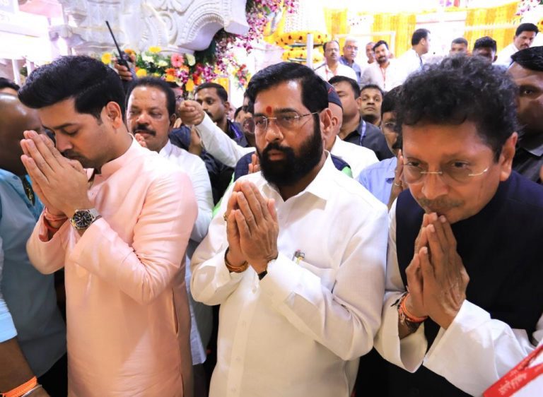 आंगणेवाडी येथील श्री देवी भराडी मातेचे मुख्यमंत्र्यांनी घेतले दर्शन