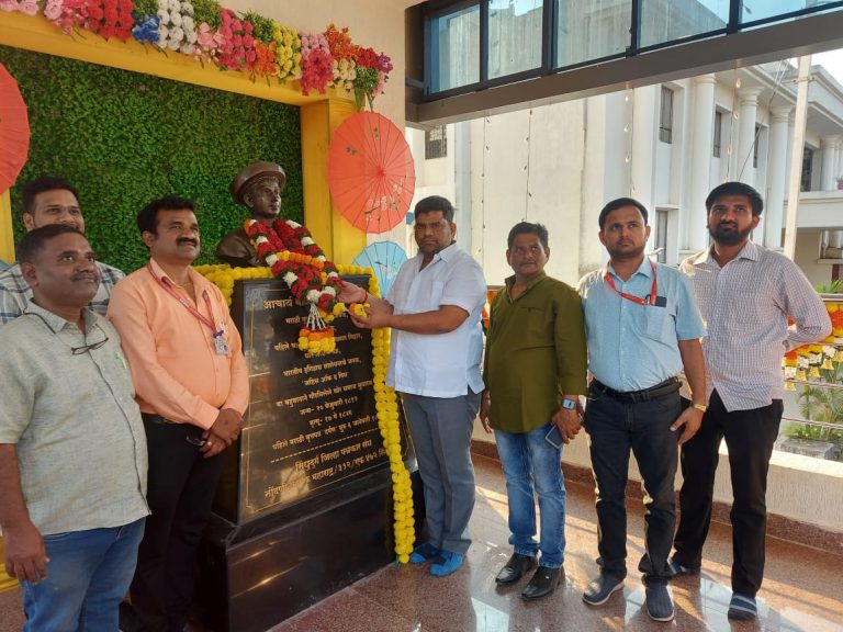 ओरोस येथे आद्य पत्रकार बाळशास्त्री जांभेकर स्मारक व पत्रकार भवनाचे उदघाटन