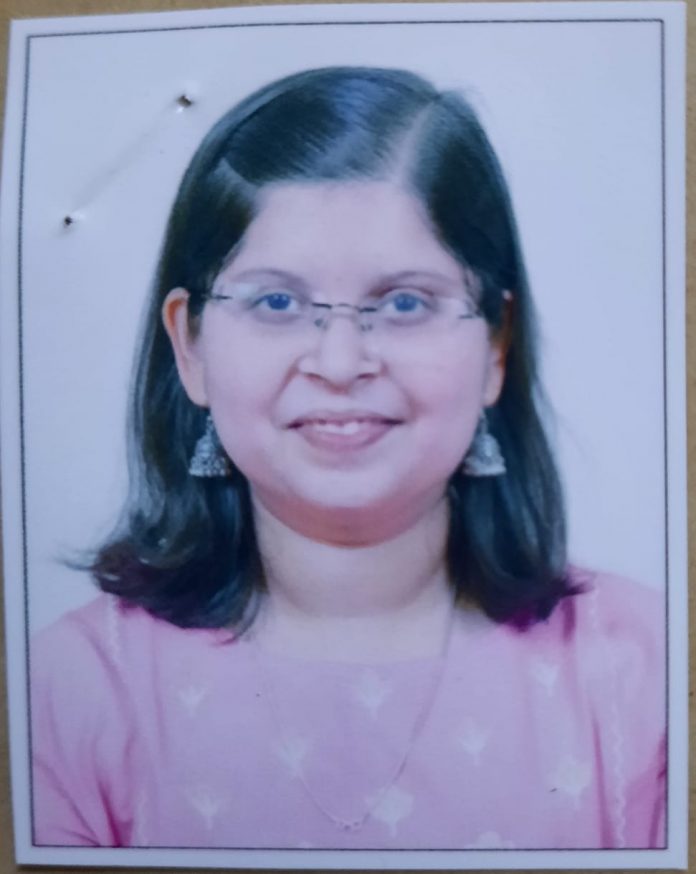 कु. पद्मा कृष्णाजी केळकर बी ए एम एस परीक्षेत गोवा विद्यापीठात प्रथम क्रमांक