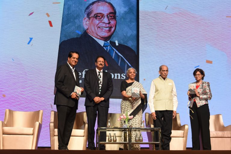 (L to R) K.V. Kamath, Chairman, National Bank for Financing Infrastructure and Development; Mr. Ajay Piramal, Chairman Piramal Group; Smt. Nirmala Sitharaman, Hon'ble Union Minister of Finance and Corporate Affairs; Mr. Narayanan Vaghul and Ms. Kalpana Morparia, Former Chairperson, J.P. Morgan South and South East Asia at the book launch of ‘Reflections’