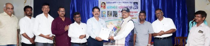 डॉ. गोविंद काजरेकर