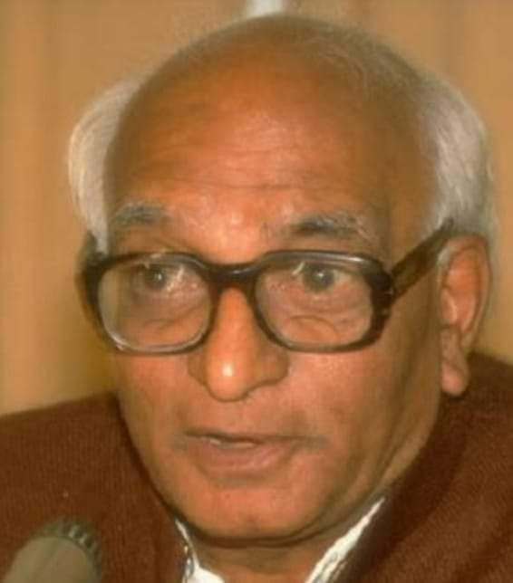 WhatsApp Image 2023-05-06 at 5.31.46 AM माजी रेल्वे मंत्री मधू दंडवते