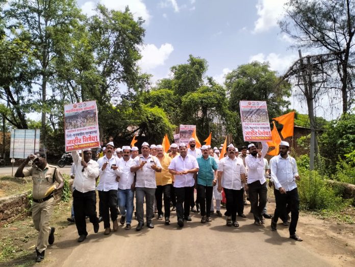 लाठीहल्ला, वारकरी,