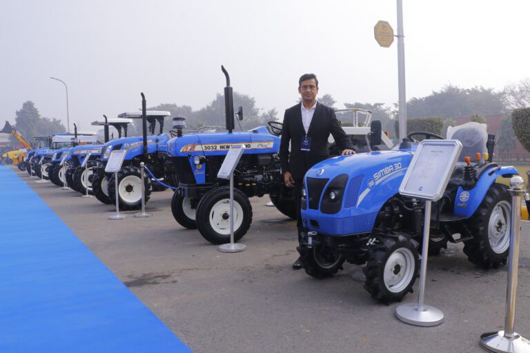 CNH साजरी करत आहे भारतातील न्यू हॉलंडची २५ वर्षे