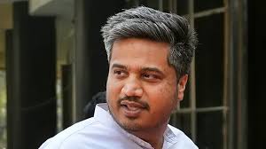 चव्हाणांनी अंबरनाथ मधील मतदार घोळ मान्य केला - आमदार रोहित पवार