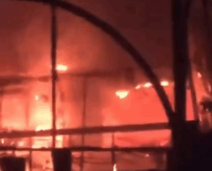 आर्पोरा 'बर्च’ नाईट क्लबमध्ये आगीचे तांडव !२५ जणांचा मृत्यू, ५० जखमी!