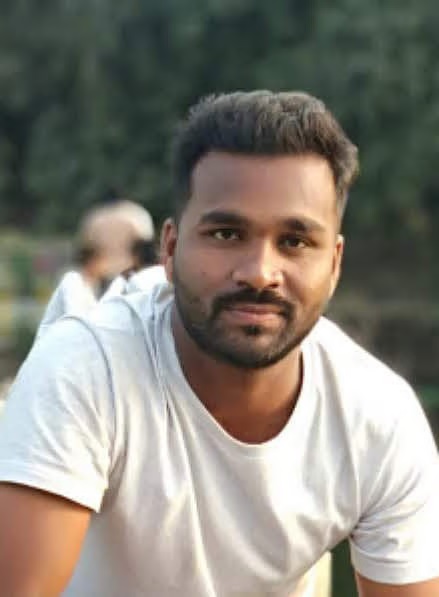 27 वर्षीय आसामच्या पर्यटकाचा मृत्यू (1) चौथ्या मजल्यावरुन कोसळून 27 वर्षीय आसामच्या पर्यटकाचा मृत्यू
