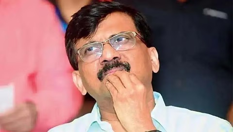 Sanjay Raut संजय राऊत पुन्हा मैदानात, एकनाथ शिंदेंवर घणाघात !