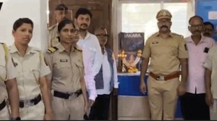कणकवली पोलीस ठाण्यात रक्तदान शिबिराचे आयोजन