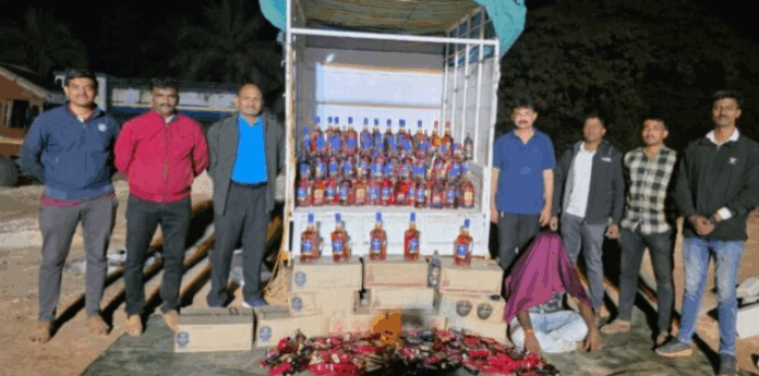 बांदा येथे गोव्यातील अवैध विदेशी मद्याची वाहतूक उघड; ११.६८ लाखांचा मुद्देमाल जप्त, एकास अटक