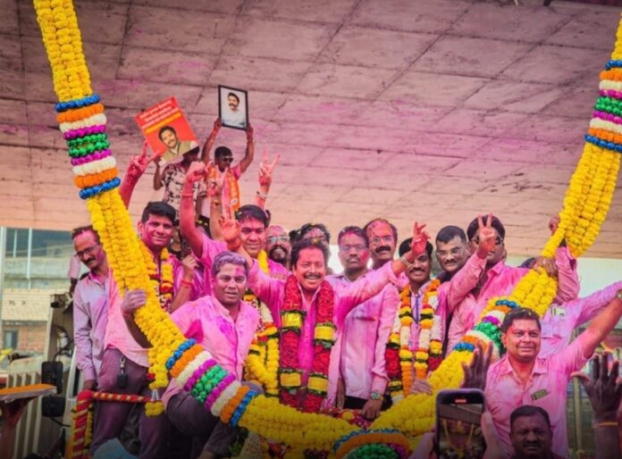 कणकवलीत सत्तासंघर्षाचा थरार कणकवलीत नगराध्यक्षपदावर भाजपला धक्का