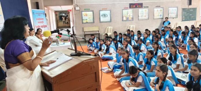बालकांच्या संरक्षणासाठी कायद्याची काटेकोर अंमलबजावणी गरजेची – जिल्हा न्यायाधीश डॉ. अनिता नेवसे