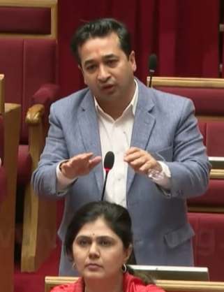 मच्छिमार महिलांच्या सुरक्षेसाठी नितेश राणेंचे पाऊल