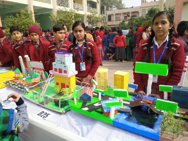 सावंतवाडी तालुकास्तरीय विज्ञान प्रदर्शन आजपासून ५३ वे सावंतवाडी तालुकास्तरीय विज्ञान प्रदर्शन आजपासून