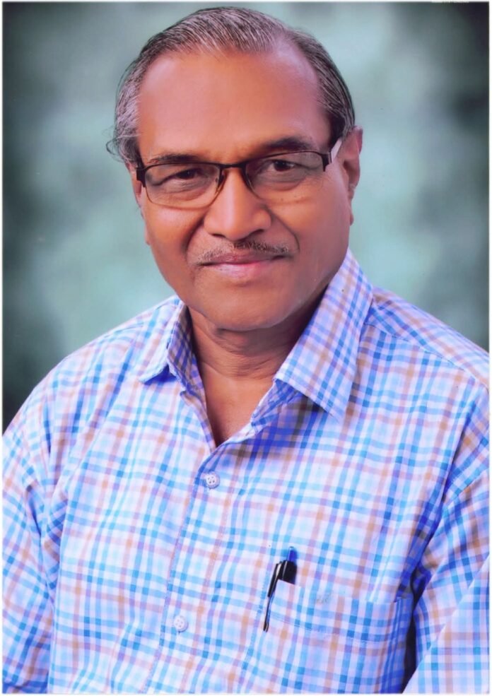 ज्येष्ठ साहित्यिक प्रा. डॉ. सुभाष सावरकर यांच्या निधनाने जनसाहित्य चळवळ पोरकी – मुख्यमंत्री देवेंद्र फडणवीस