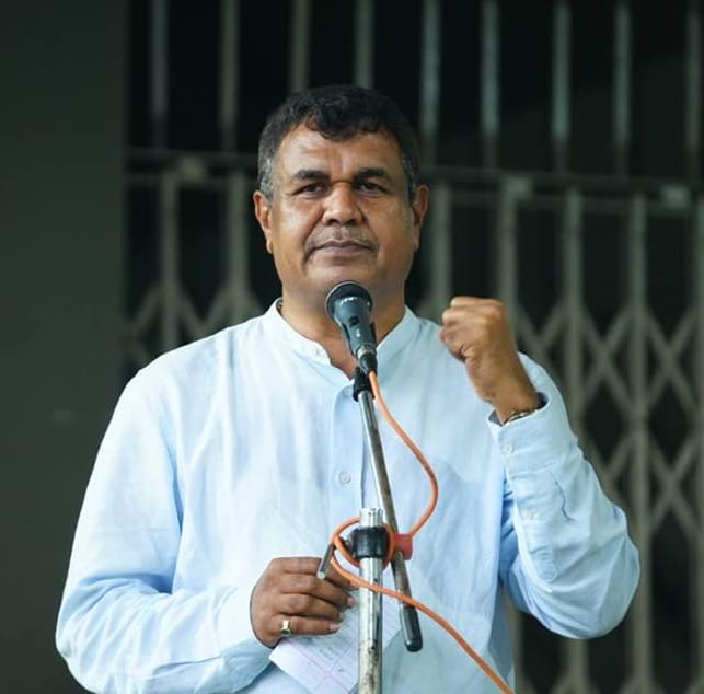 बाबूभाई जिरावाला आईच्या पुण्यतिथीनिमित्त बाबूभाई जिरावालांचा महान उपक्रम