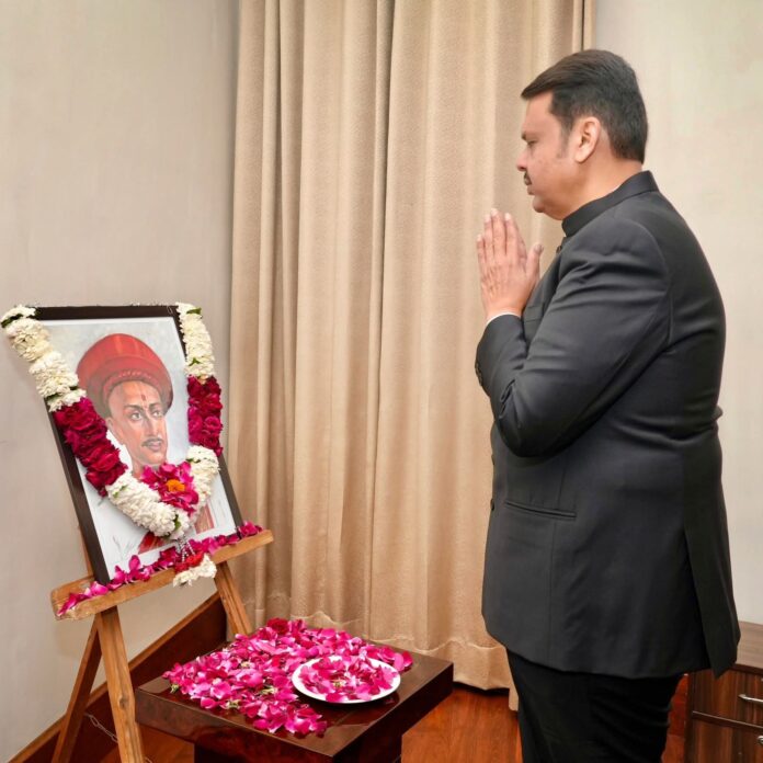 मुख्यमंत्री देवेंद्र फडणवीस यांचे जांभेकरांना अभिवादन