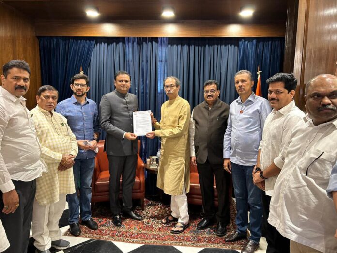 उद्धव ठाकरे यांचे विधानसभा अध्यक्षांना स्मरणपत्र