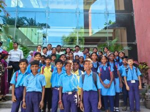 पुणे जिल्हा परिषद व आयआयएसईआरच्या संयुक्त विद्यमाने राष्ट्रीय विज्ञान दिन साजरा