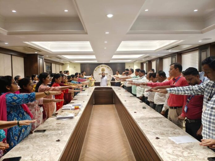 कोकण भवनात ‘लोकसेवा हक्क दिन’ उत्साहात