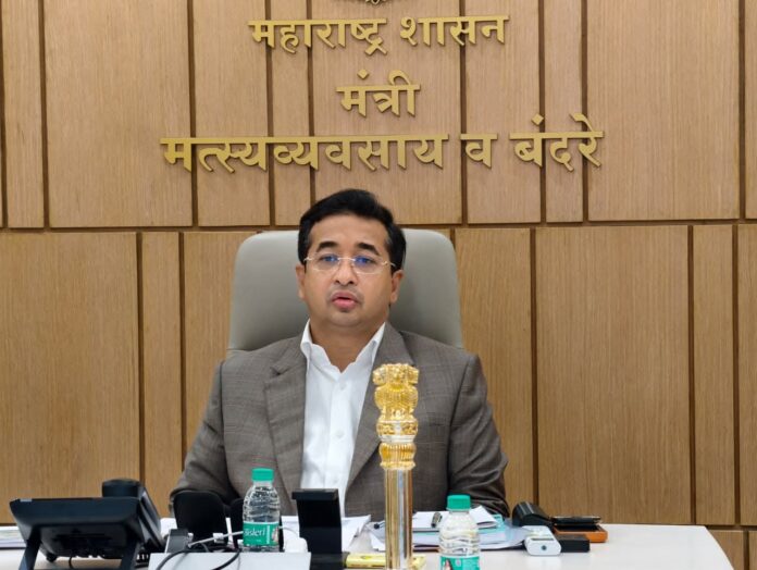 खरीप हंगामासाठी योग्य नियोजन करा; पालकमंत्री नितेश राणे खरीप हंगामासाठी योग्य नियोजन करा; शेतकऱ्यांना वेळेत खते-बियाणे उपलब्ध करा – पालकमंत्री नितेश राणे