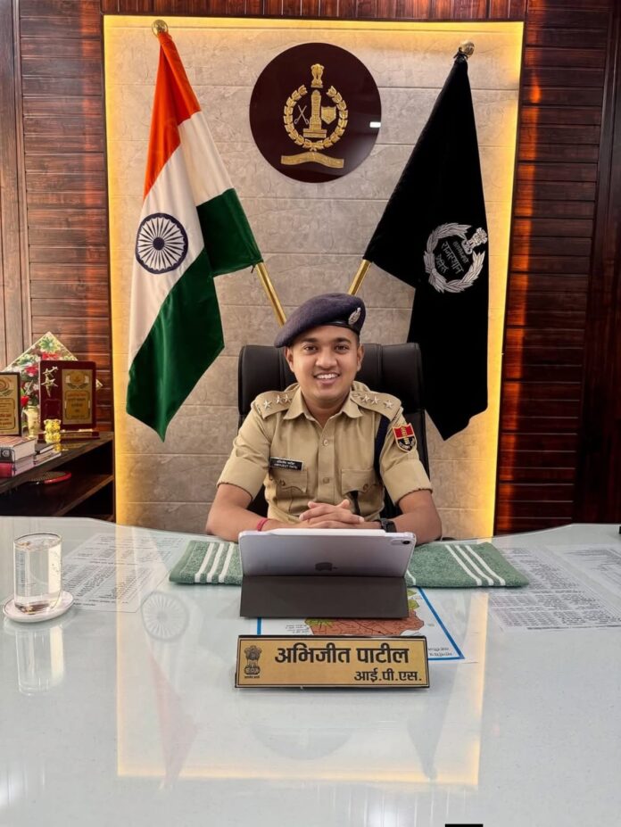 दापोडेच्या अभिजीत पाटील यांची पहिल्याच प्रयत्नात UPSC मध्ये घवघवीत यश; IPS पदासाठी निवड