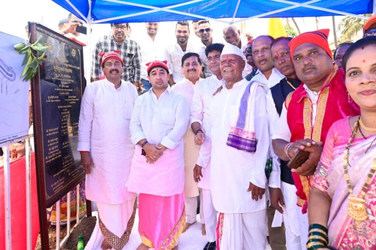 भरडखोल मासेमारी बंदराच्या विकास कामांचा भूमिपूजन सोहळा संपन्न