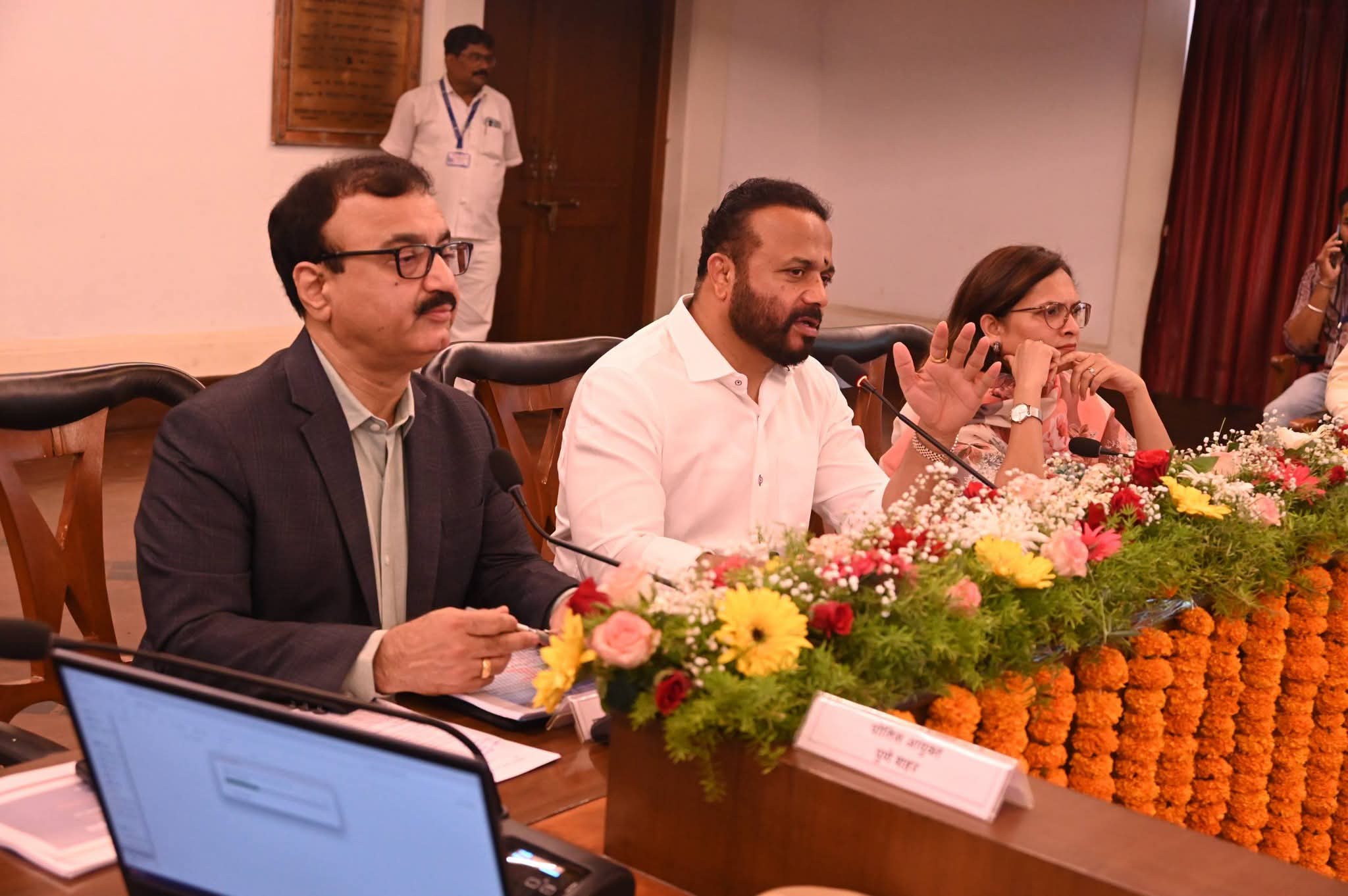 आषाढी वारीची जय्यत तयारी; पालखीतील एकाही वारकऱ्याला असुविधा होऊ देऊ नका - मंत्री जयकुमार गोरे