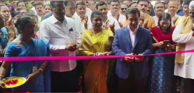ग्रामीण अर्थकारणाला चालना देणाऱ्या गावठी आठवडा बाजाराचे नितेश राणे यांच्या हस्ते उद्घाटन