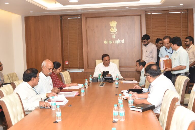 गोपाळगड किल्ल्याच्या मालकी हक्क व संवर्धनाबाबत १५ दिवसांत अहवाल सादर करा- मंत्री ॲड. आशिष शेलार