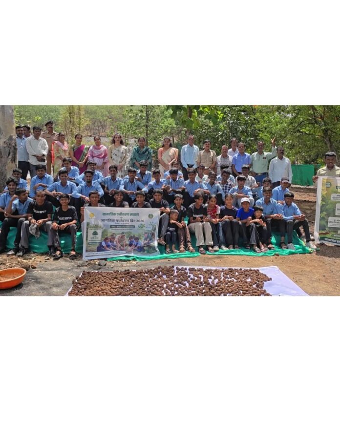 जागतिक पर्यावरण दिनानिमित्त वृक्षारोपण व सीड बॉल प्रशिक्षण कार्यक्रम उत्साहात